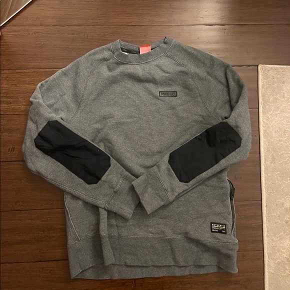 Nike Other - Nike Grey Crewneck
